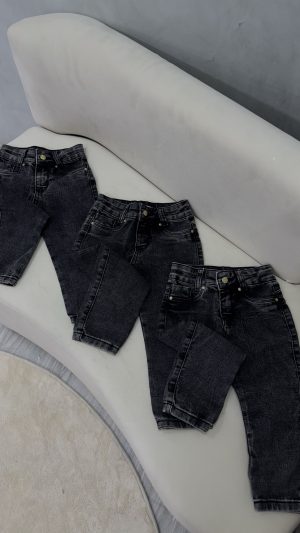 Calça jeans infantil ✨